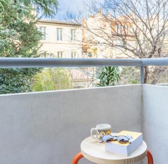La Conception Apartamento | Petit jaune, T2 centre ville Marseille avec balcon