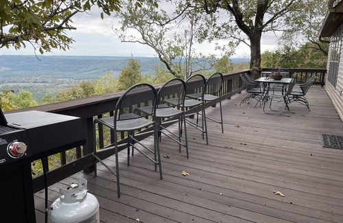 Morrilton Casa | Petit Jean Cliffhouse, Great View Petit Jean Mountain