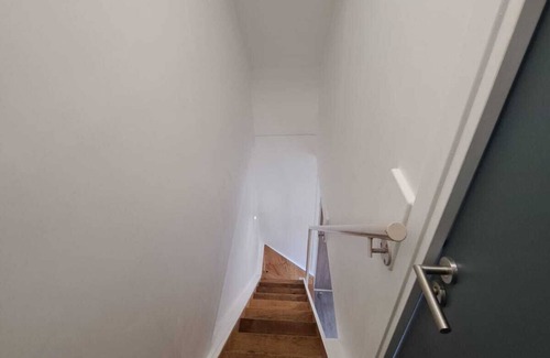 Aulnay-sous-Bois Casa | Petit Maison Proche de Laéroport et Transports. Animaux Acceptés
