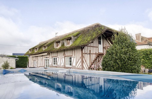 Blonville-sur-Mer Casa | Petit Manoir des Forges 10 min from Deauville with private swimming pool