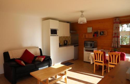 Salvan Apartamento | Petit nid douillet au coeur de SalvanLes Marécottes
