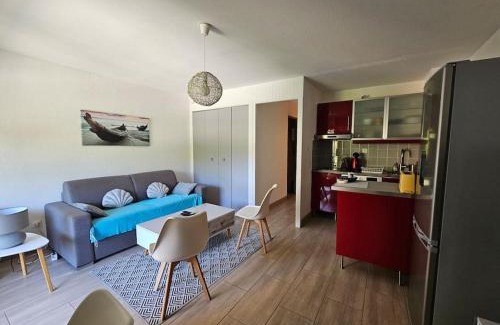 Saint-Mandrier-sur-Mer Apartamento | Petit paradis classé 3 étoiles à 200m de la plage! Terrasse-Wifi-Parking-clim