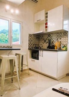 Saint-Denis Apartamento | Petit studio bien agencé pour jusqu'à 4 personnes proche de l'hôpital et du centre ville