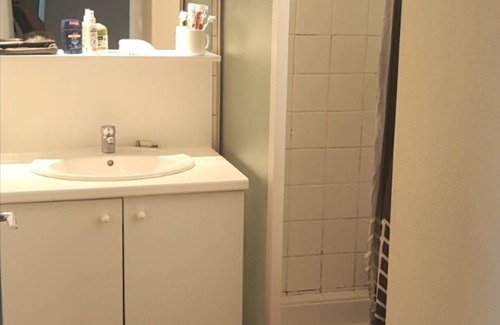 Pessac Apartamento | Petit Studio Simple et Calme