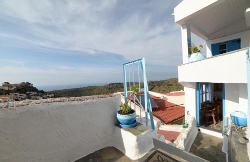 Ioulida Casa | Petit Sunset