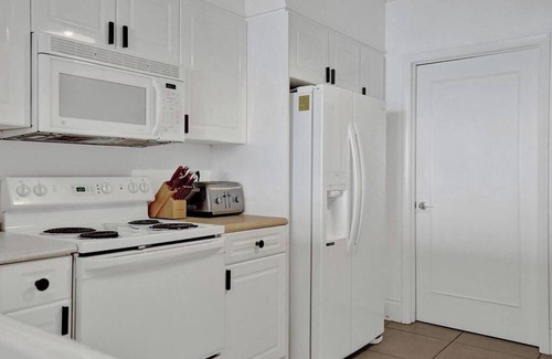 Sunny Isles Beach Condominio | PETITE ITALIE WATERVIEW