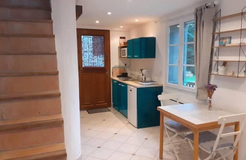 Conde-Sainte-Libiaire Casa | Petite Maison Duplex Indépendante