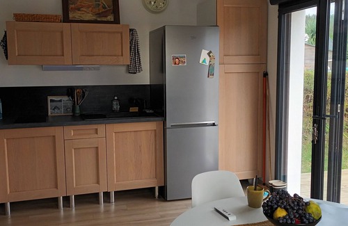 Saint-Urbaine Casa | Petite Maison Confortable et Bien Placée
