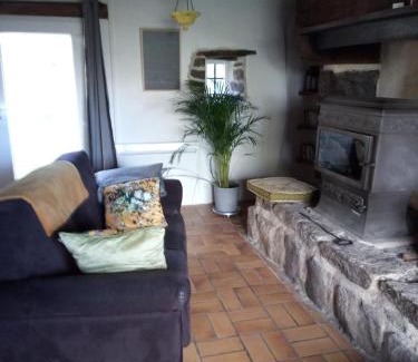 Commana Casa | Petite maison dans les Monts d'Arrée TY COZ