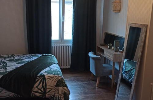 Ducey Casa | Petite maison de bourg proche A84