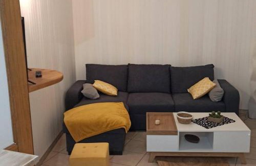 Ducey Casa | Petite maison de bourg proche A84
