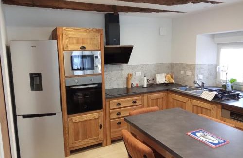Brehand Casa | Petite maison de campagne avec poêle à bois, 20 mn des plages