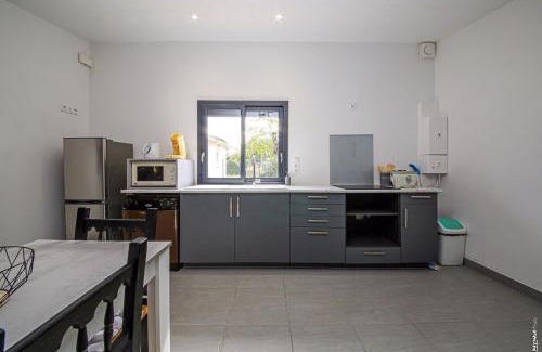 Graulhet Casa | Petite Maison de Charme - Jardin - Graulhet
