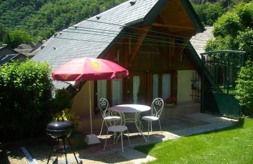 Cier-de-Luchon Casa | petite maison de montagne avec jardin