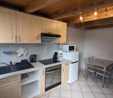 Virieu-le-Grand Casa | Petite maison de village située entre lacs, cascades et montagnes