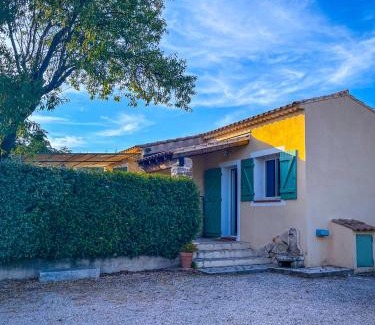 Le Beausset Casa | Petite maison indépendante au calme au cœur des oliviers