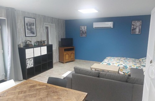 Liernolles Apartamento | Petite maison lirenolles