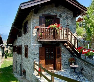 Fenis Casa | Petite Maison Tillier