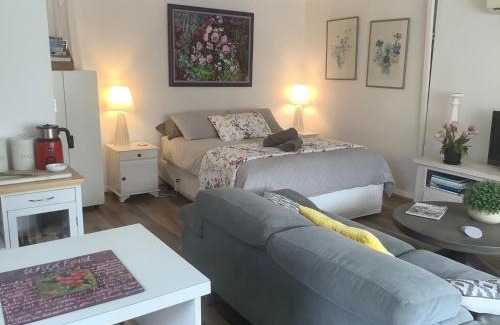 Blairgowrie Casa | Petite Provence Cottage