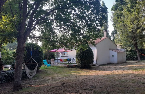 Talmont-Saint-Hilaire Casa | casa pequeña Vendée rodeado de vegetación, cerca del pueblo, a 10 minutos del mar