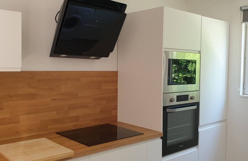 Montbazin Cabina | Petite Villa/pavillon en Bois de 45 m2 à 15 Minutes de Sète