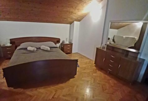 Razanac Casa | Petra