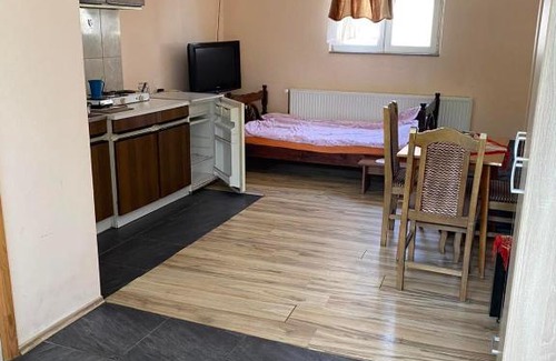 Arandelovac Apartamento | Petra