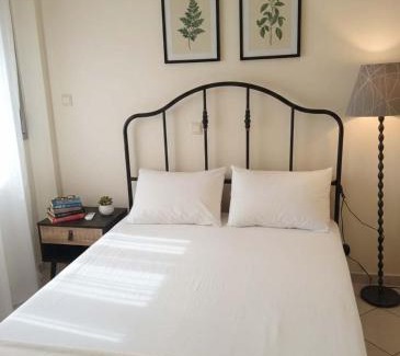 Petralona Apartamento | Petralona Vibes Modern Comfort in a Historic Dis
