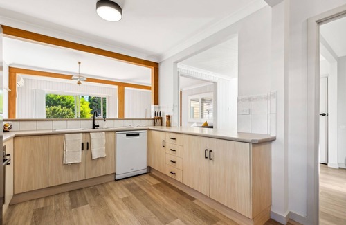 Encounter Bay Casa | Petrel Lodge | Family Friendly | WiFi
