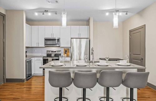 Florida Central Atlantic Coast Apartamento | Pets Welcome |Amenities |King Bed condo Near Parks