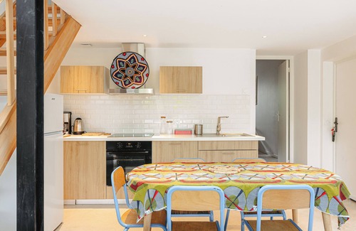 Dolus-d'Oleron Apartamento | Apartamento Peuplier en Dolus-d’Oléron – 3 Habitaciones, Terraza Privada, Cerca de Servicios