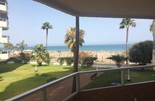 Carihuela Apartamento | Pez Espada 1ª Línea Playa y Parking Incluido