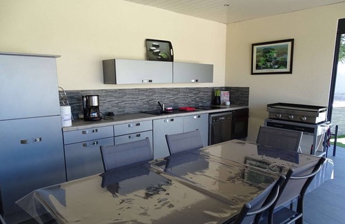 Tourbes Villa | POOL CONTEMPORÁNEO entre mar y montaña CERCA PEZENAS