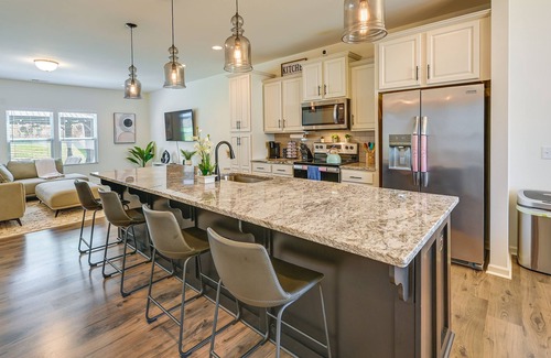 Stokes Casa | Pfafftown Home ~ 7 Mi to Wake Forest University!