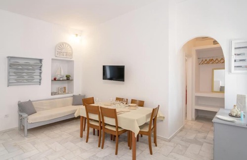 Kalloni Tinou Apartamento | PG Houses in Kalloni Village - PHouse