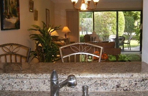 Palm Beach Gardens Cabaña | Palm Beach Gardens PGA NationalCottage desde $ 2500- $ 5500 / mth
