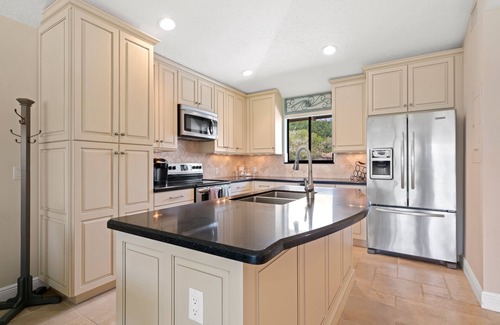 Palm Beach Gardens Cabaña | PGA National Club Cottage Palm Beach Gardens, Florida