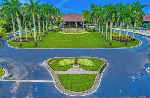 Palm Beach Gardens Cabaña | PGA National Resort Golf Cottage! Centrally located in Sunny Palm Beach Florida