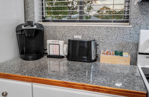 Palm Beach Gardens Cabaña | PGA National Lakeview Cottage
