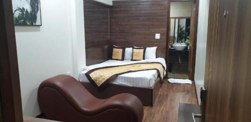 Hoang Mai Apartamento | Phương Trang Hotel - 71 Giáp Nhị HN - by BAY LUXURY