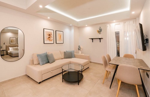 Omonia Apartamento | Phaedrus Living: City Center Zenonos Suite