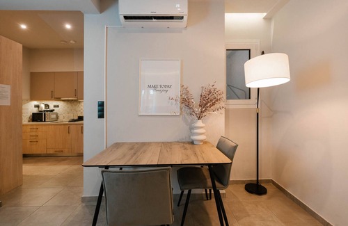 Omonia Apartamento | Phaedrus Living: City Center Zenonos Studio