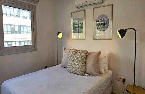 Acropolis Apartamento | Phaedrus Living: City Centre Luxury Flat Esperidon 201
