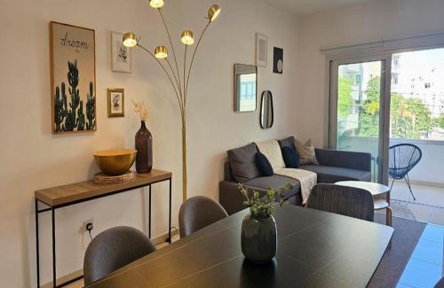 Acropolis Apartamento | Phaedrus Living: City Centre Luxury Flat Esperidon 201
