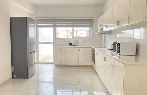 Limassol Apartamento | Phaedrus Living: Down Town Flat Nestoras 301
