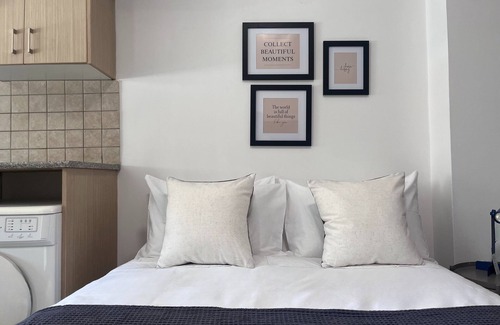 Trypiotis Apartamento | Phaedrus Living: Hoopoe Residencies 106