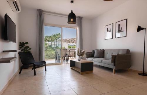 Pyrgos Apartamento | Phaedrus Living Limassol Pyrgos Seaside Flat