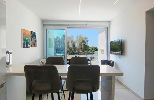 Paphos Apartamento | Phaedrus Living - Seaside Executive Flat Harbour 203
