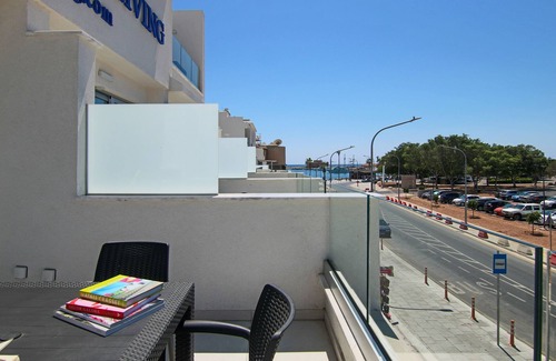 Paphos Apartamento | Phaedrus Living: Seaside Luxury Flat Harbour 109