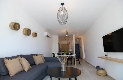 Paphos Apartamento | Phaedrus Living: Seaside Luxury Flat Limnaria 152